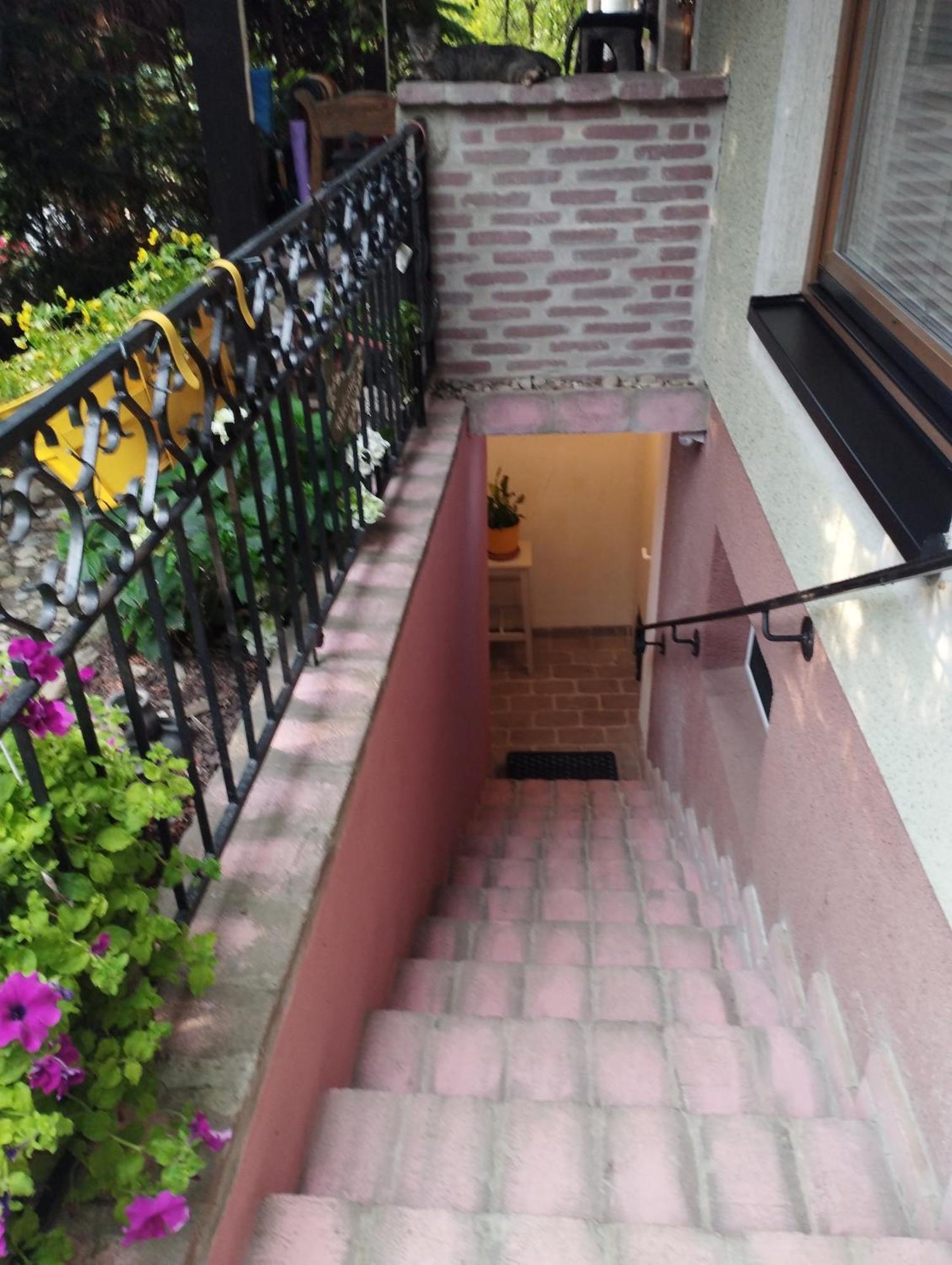 B&B Family Basement Apartment, Breakfast, Free Parking, 5Km From Tulln Chorherrn Exterior foto