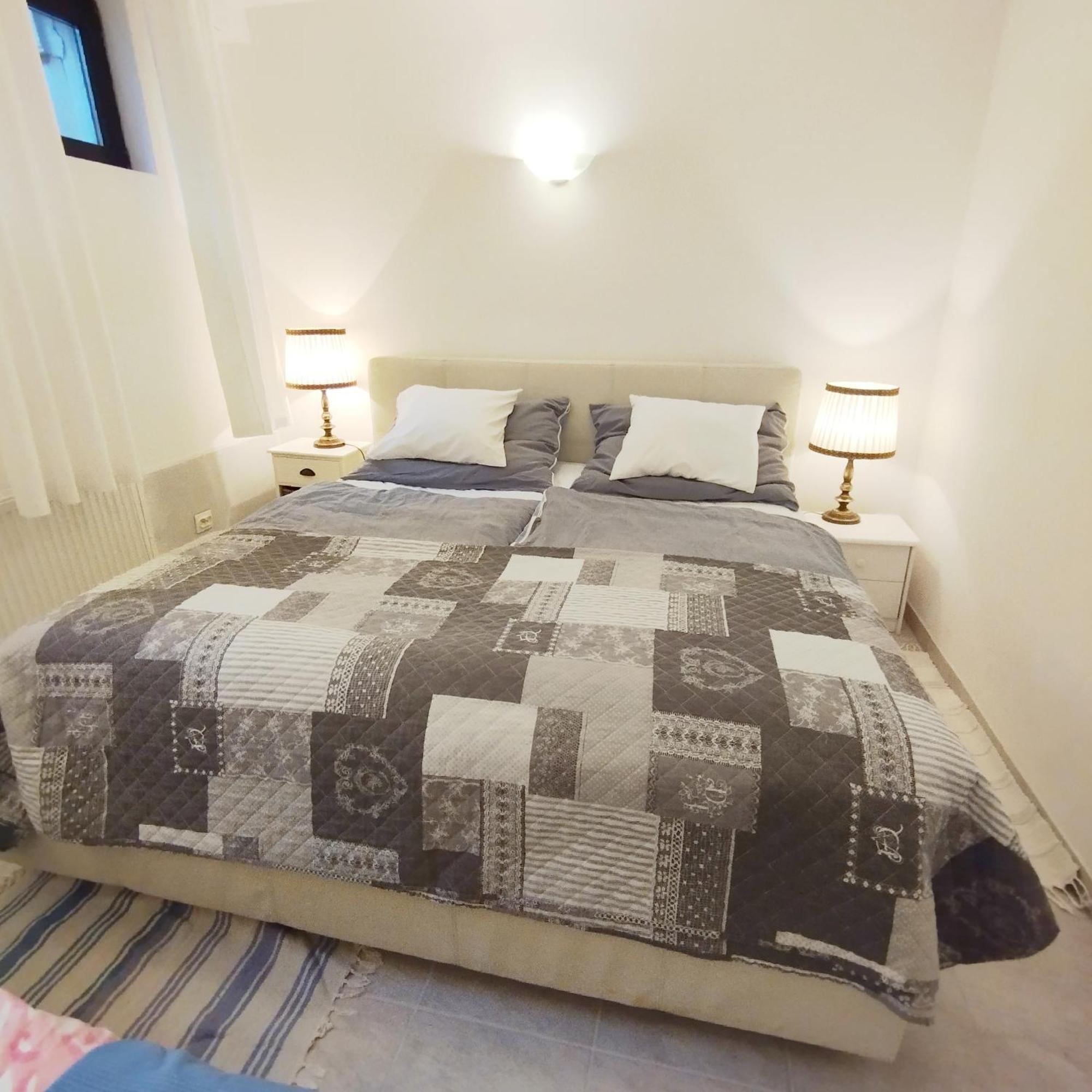 B&B Family Basement Apartment, Breakfast, Free Parking, 5Km From Tulln Chorherrn Exterior foto